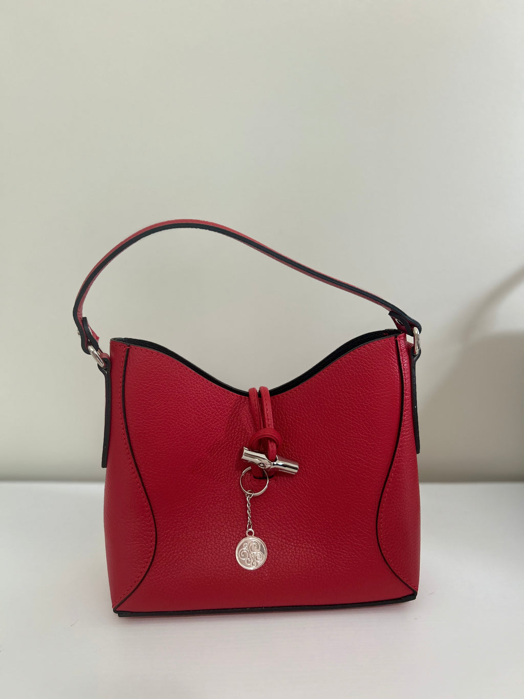 Grazia Bella Cindy Handbag in Red