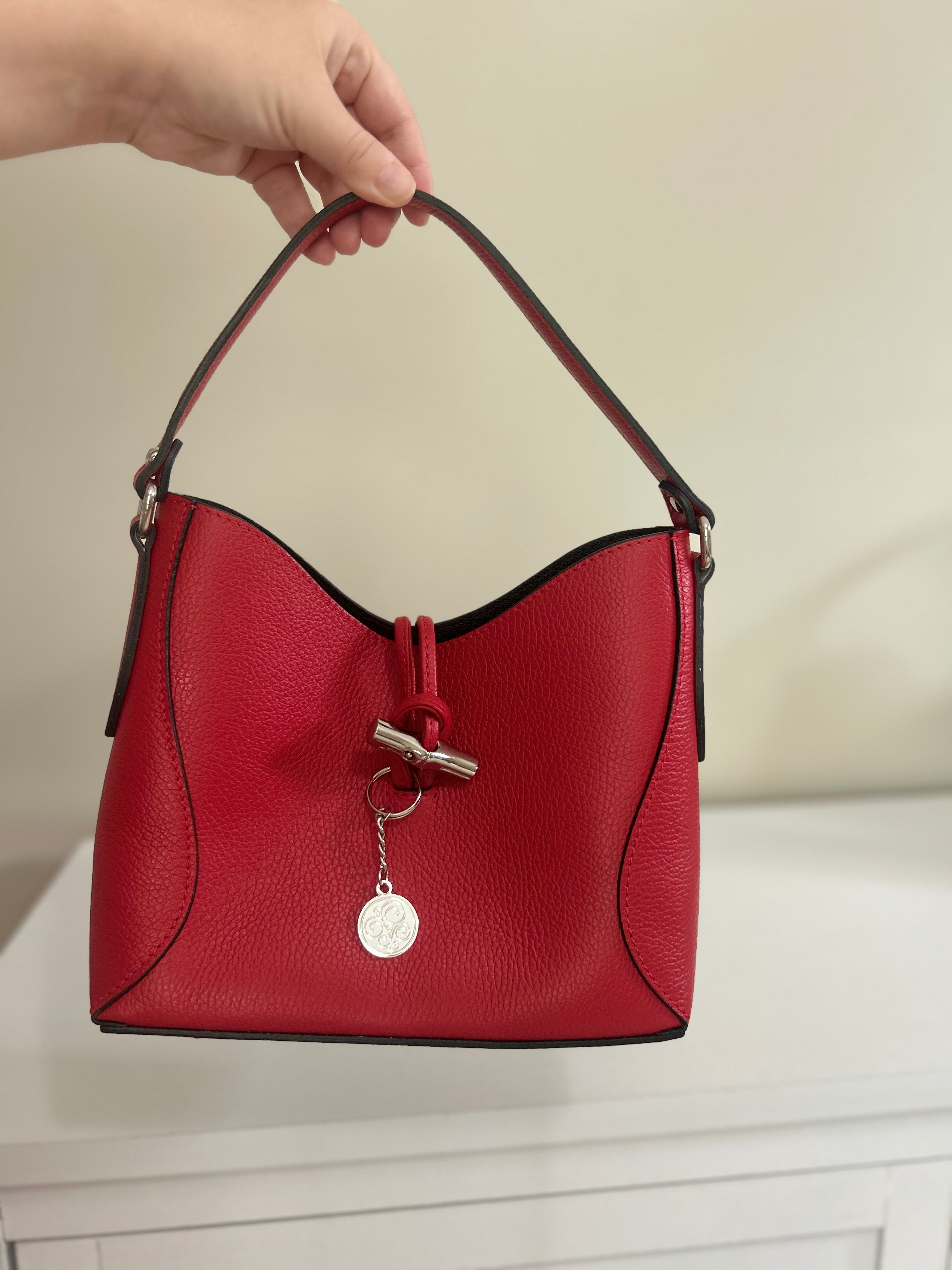 Grazia Bella Cindy Handbag in Red