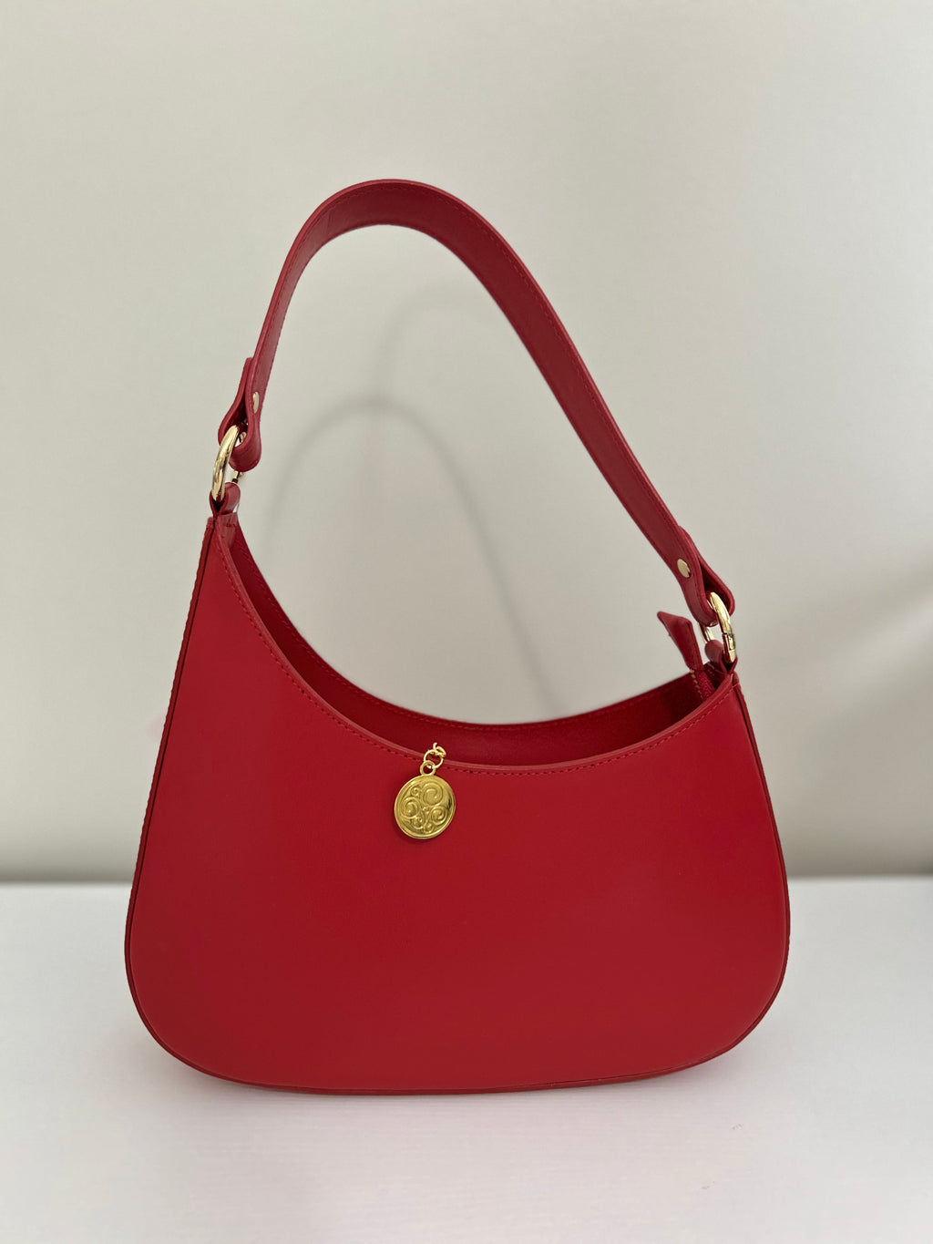 Lisa Small Shoulder Bag - Red